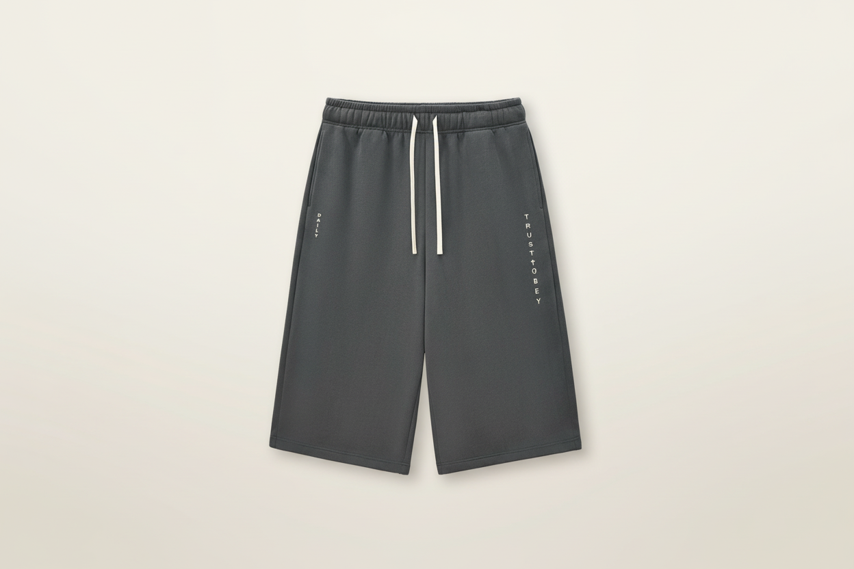 Daily Relaxed Drawstring Three Quarter Sweatpants (Unisex)