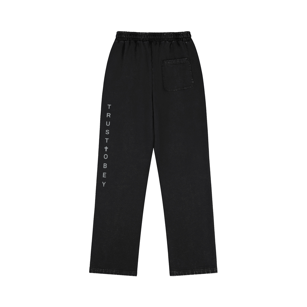 Insignia Relaxed Fit Sweatpants (Unisex)